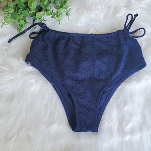 NWT Aerie Hi-Rise Eyelet Swim/ Bikini Bottoms - Size Small